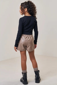 Short Leather Easy Fit 2